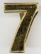Abzeichen Zahl  "7" gold