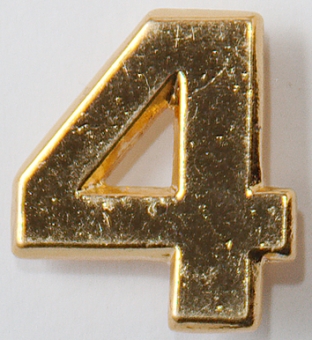 Abzeichen Zahl  "4" 